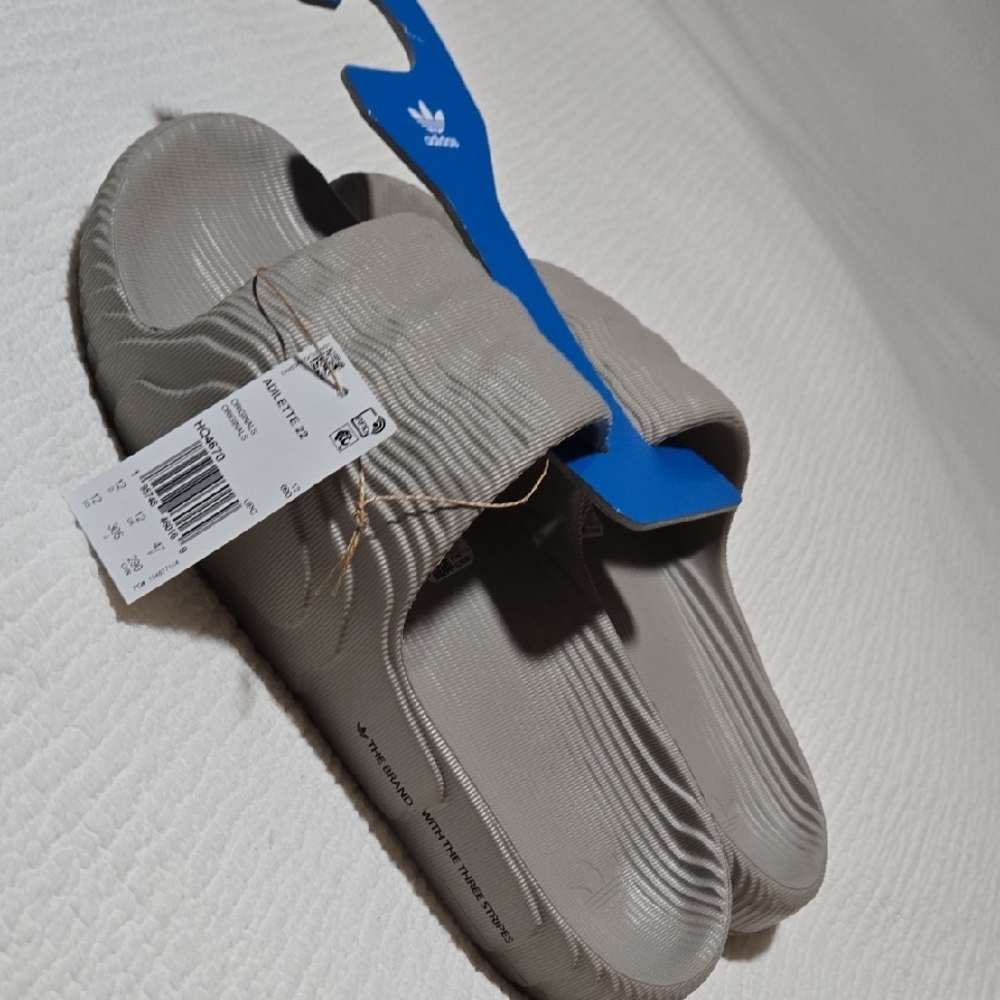 Adilette 22 Size 12 Grey/Beige Limited Edition